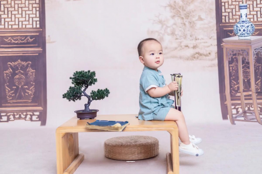 德阳孕妇肚子上的黑线